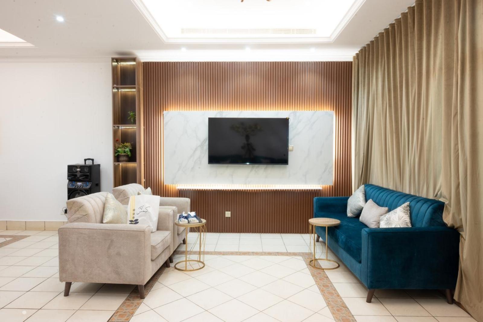 دره العروس فيلا الاحلام والروز للعائلات Durat Alarous Habitación foto